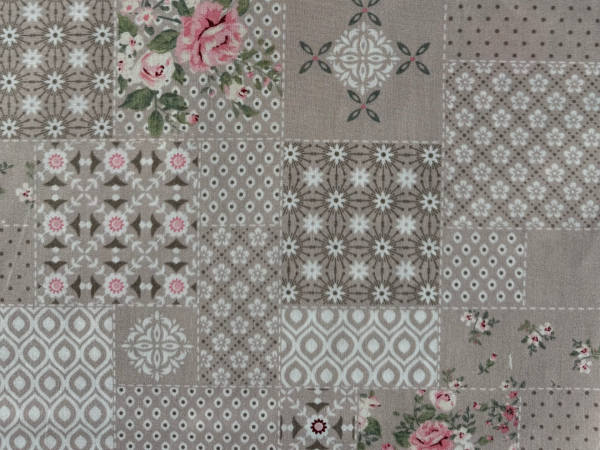 Baumwoll-Stoff "Mathilda's Welt" Beige Nr 4837